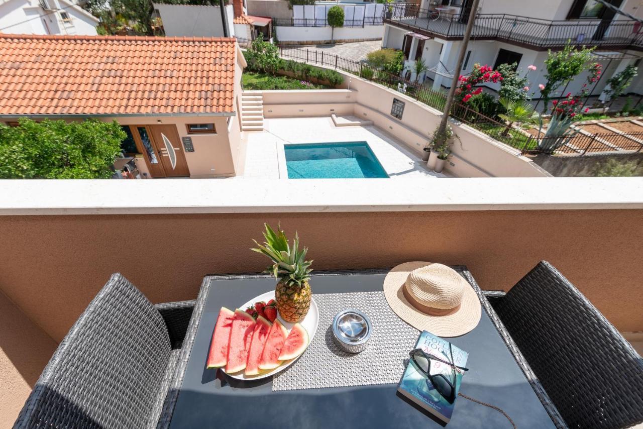 Apartments Villa Magdalena トロギール エクステリア 写真
